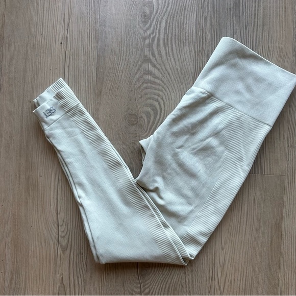 Set Active Sculptflex Power Leggings Womens size medium in Oatmilk cream - Picture 3 of 10